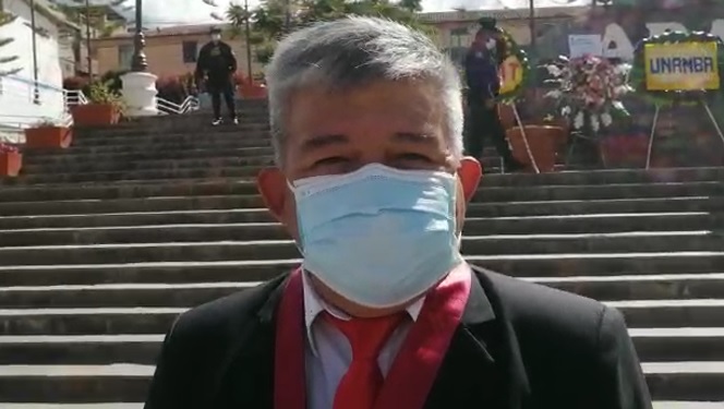 Gobernador Henry LeÃ³n ignora sus demandas y afirma que planta de oxÃ­geno de 10 m3 es suficiente para Chincheros 